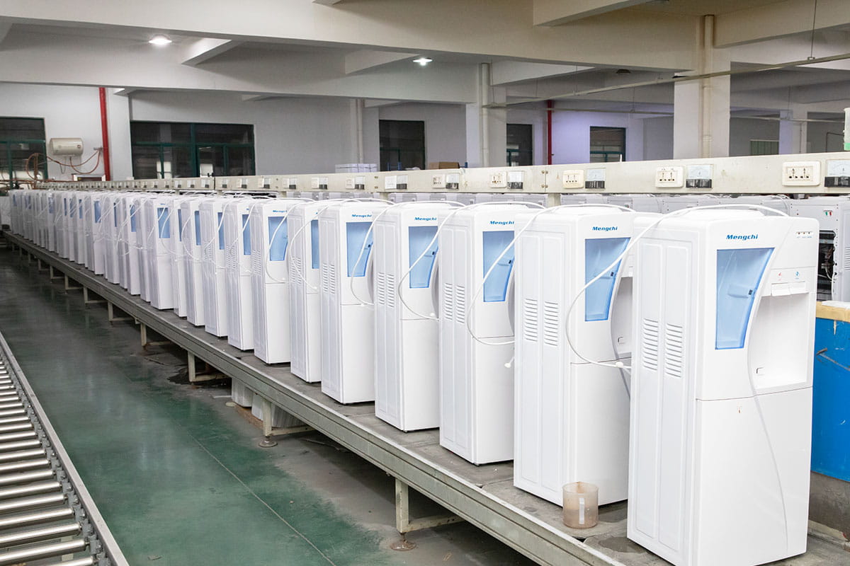 Cửa hàng lắp ráp